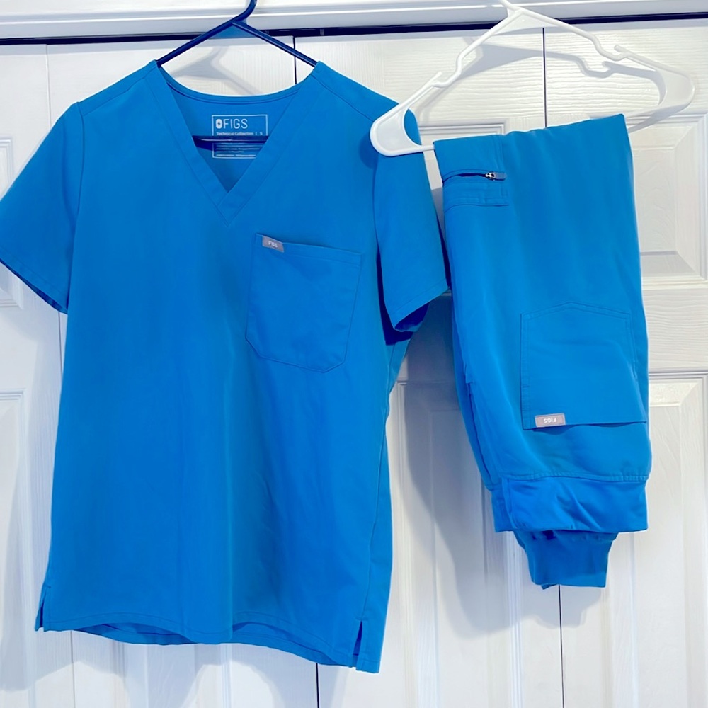 Figs Scrubs